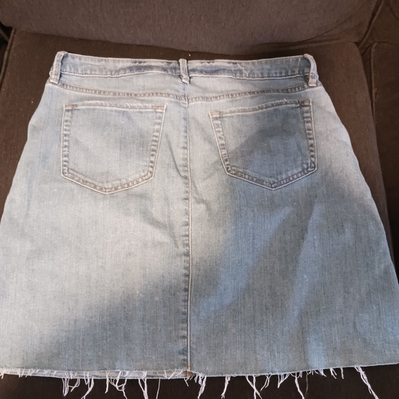 A.n.a  a new approach women's blue Jean floral skirt size 6 A-53 - Picture 4 of 6